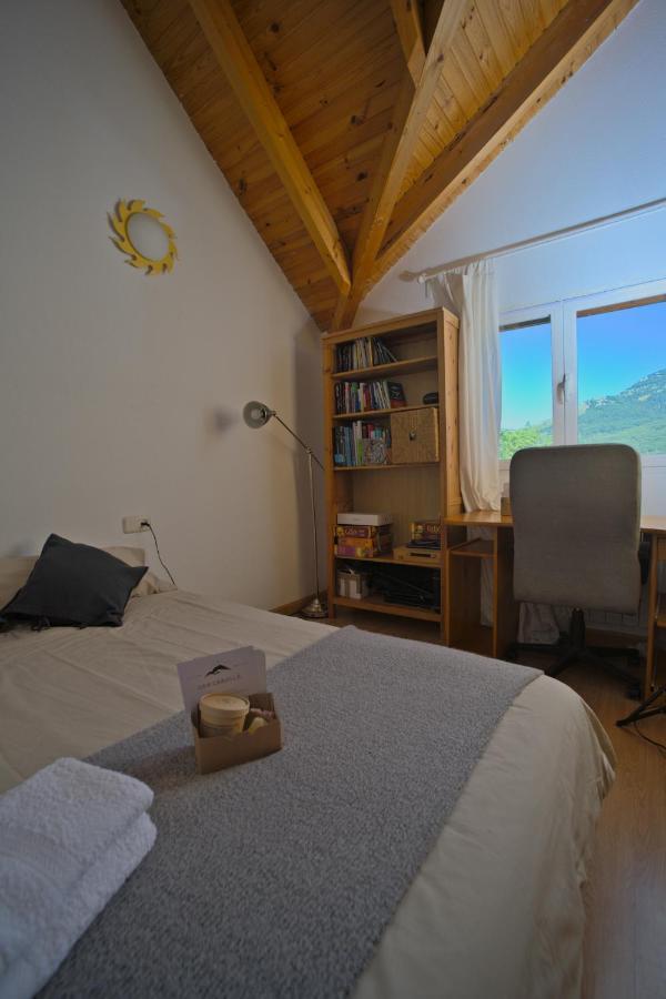 Casa Con Jardin, 4 Habitaciones Y Mucho Encanto En Серседилья Экстерьер фото